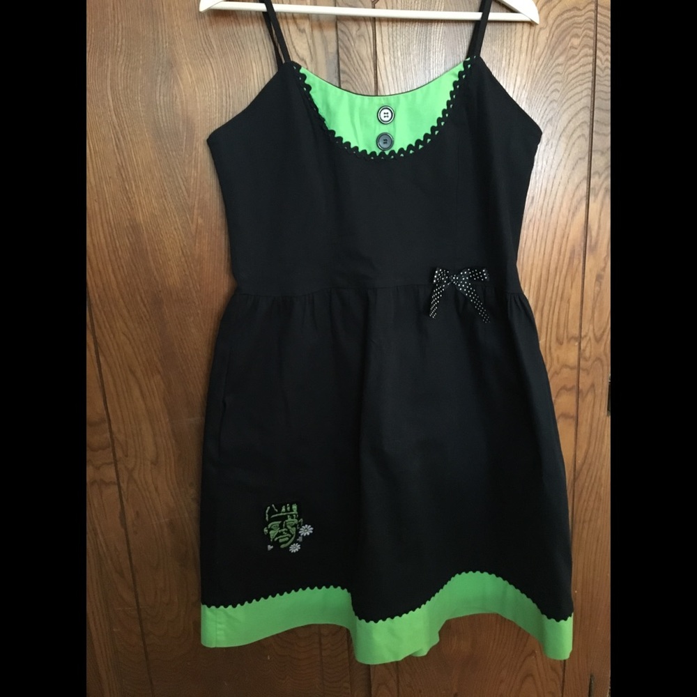 Paper Doll Prod. Monster Dress